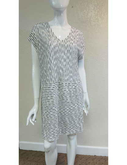 Eileen Fisher Black/White Dress