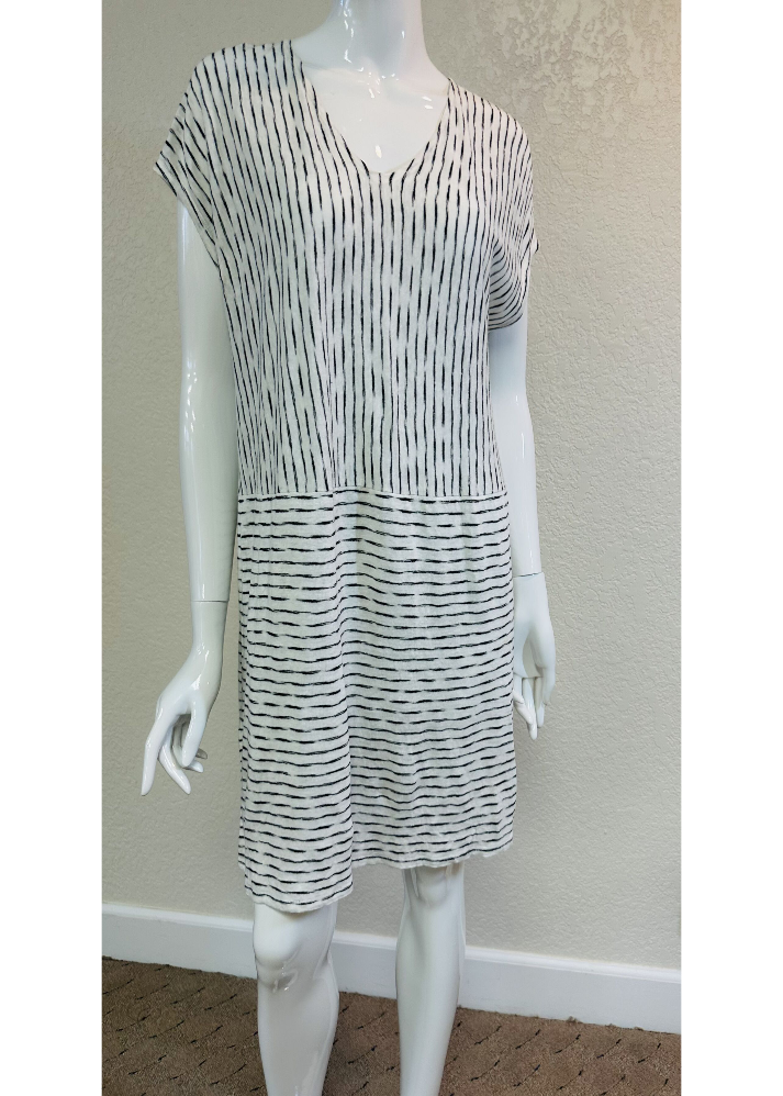 Eileen Fisher Black/White Dress