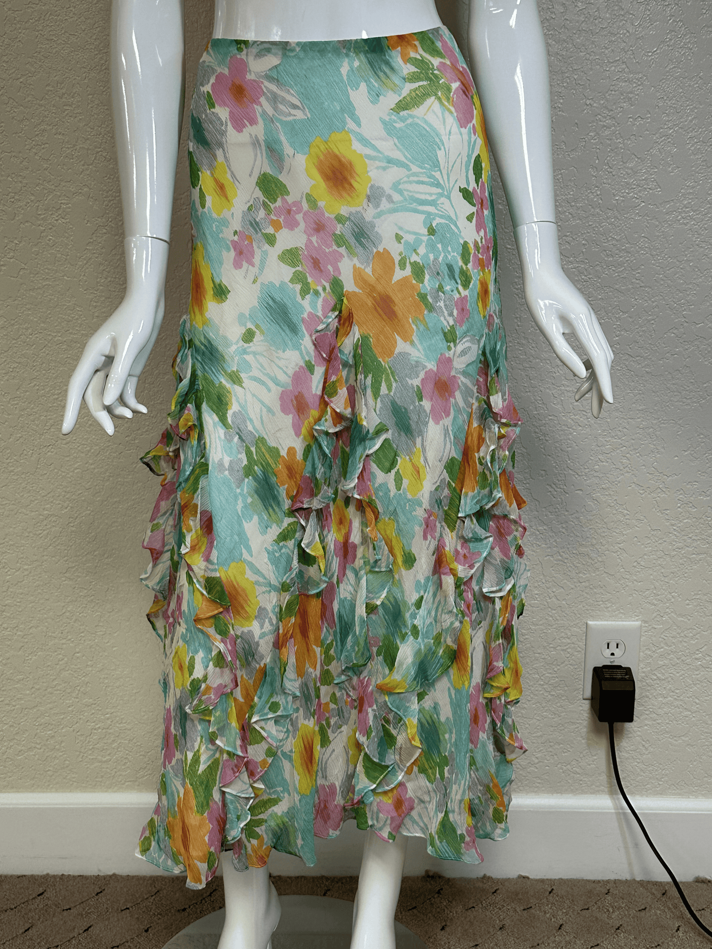 Floral Midi skirt with ruffles