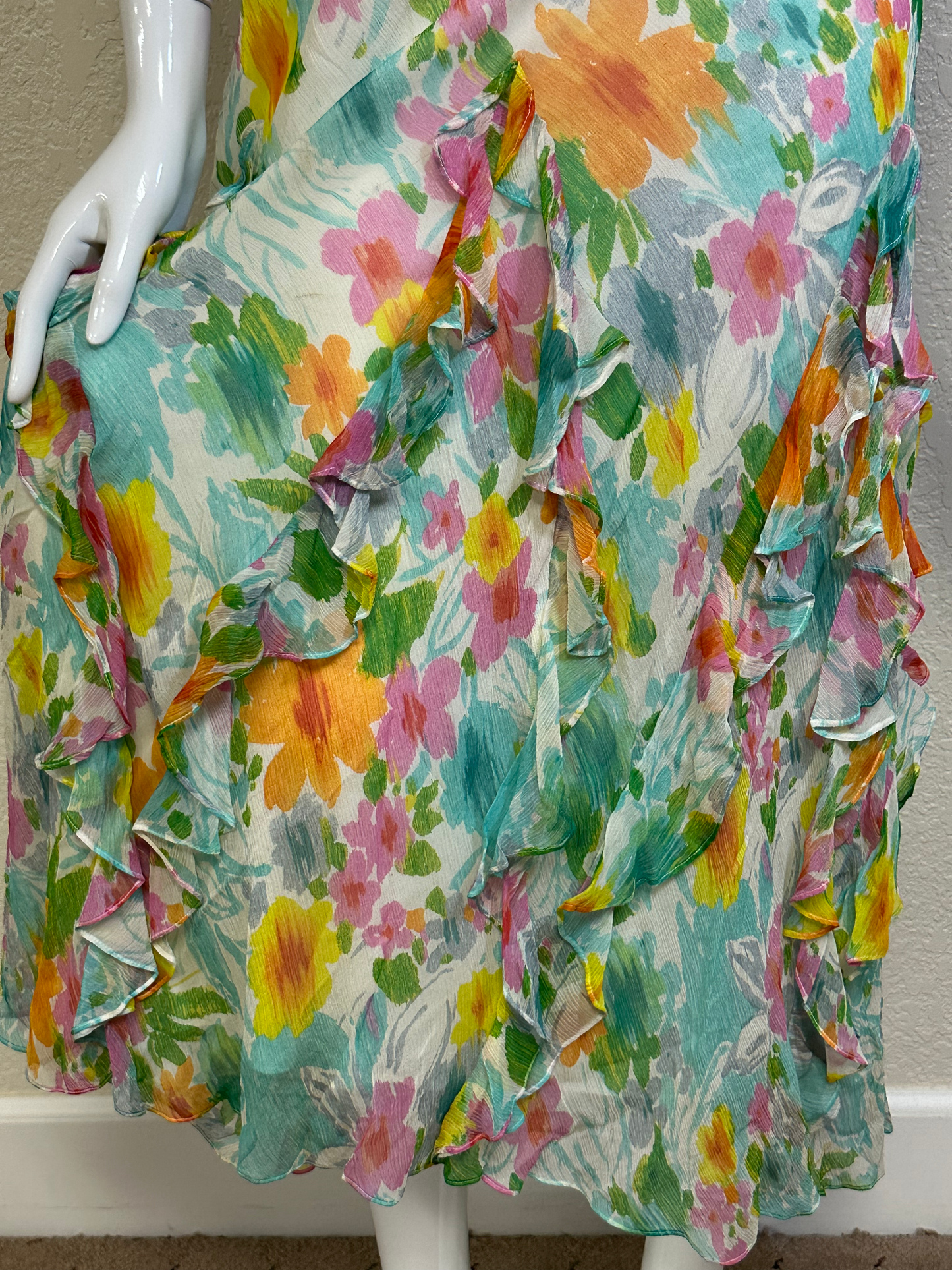 Floral Midi skirt with ruffles