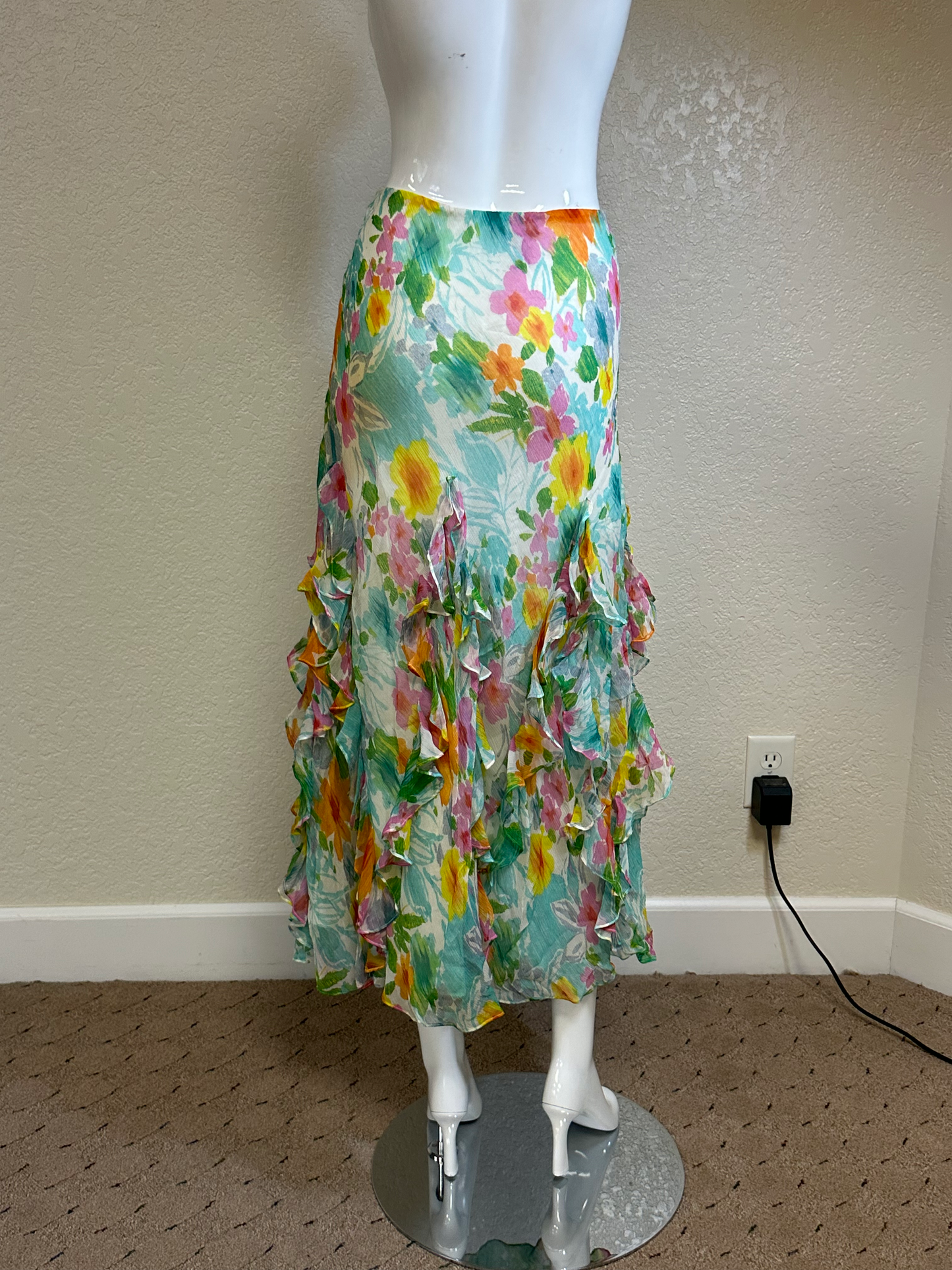 Floral Midi skirt with ruffles