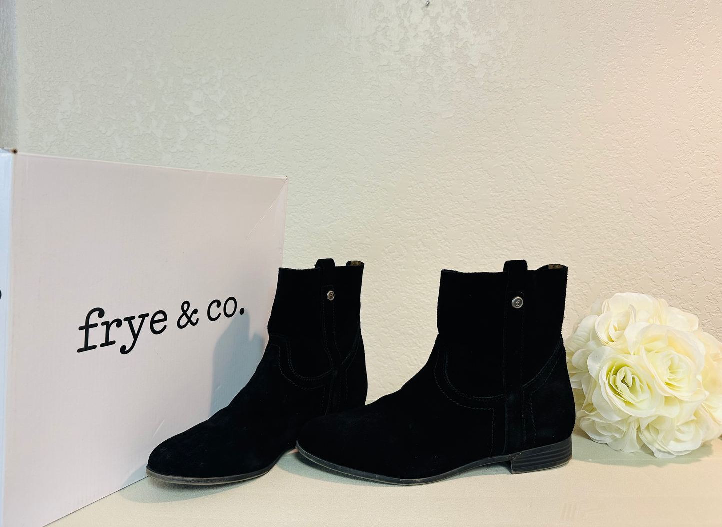 Frye & Co Sarah Shortie Black Suede