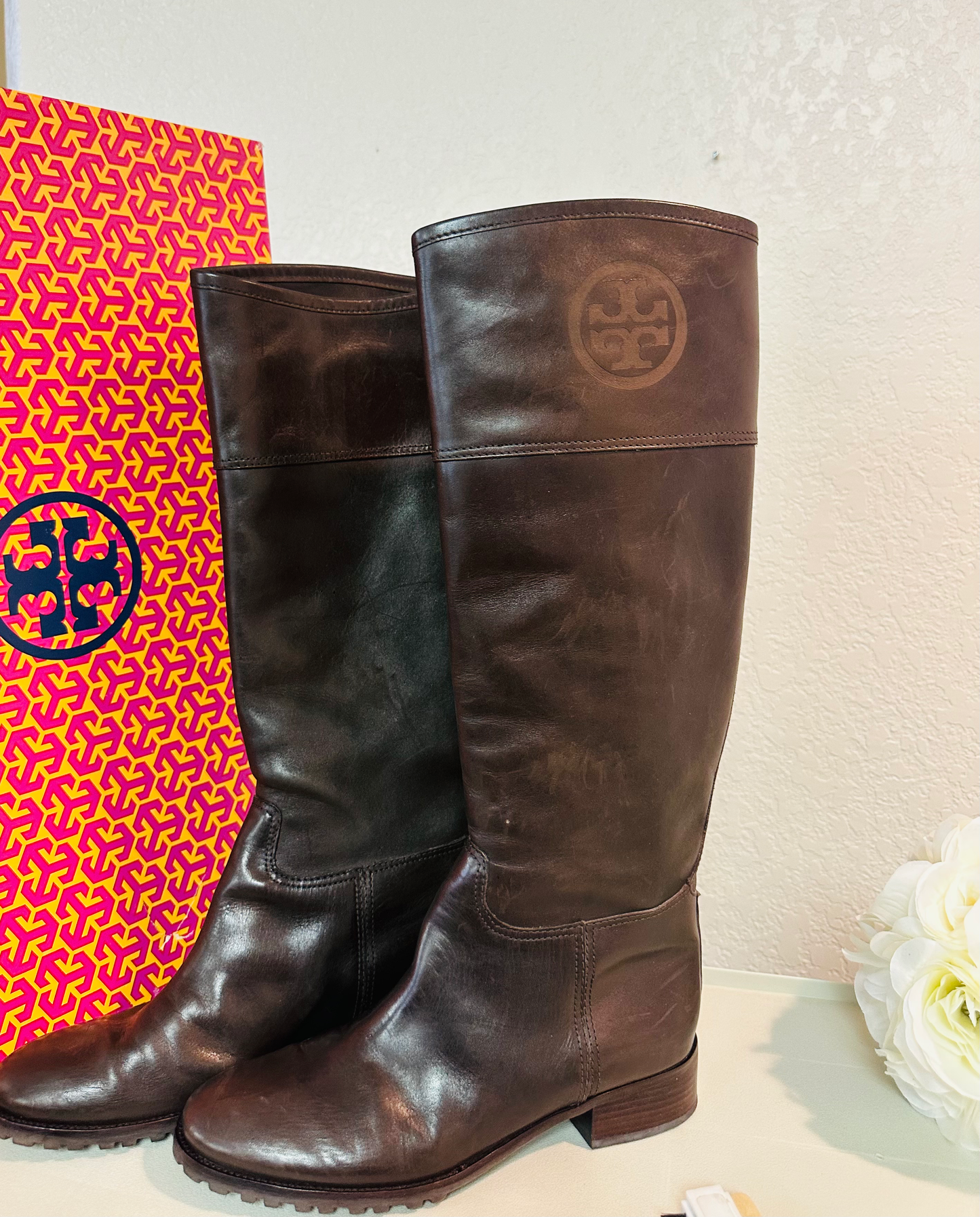 TORY BURCH Jackson Boot Coconut Leather