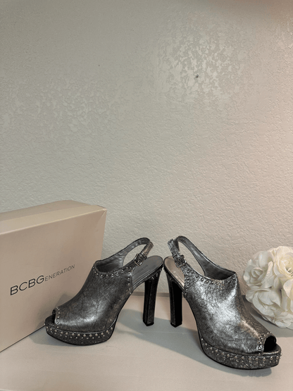 BCBG GENERATION Silver Metallic Platform Slingback