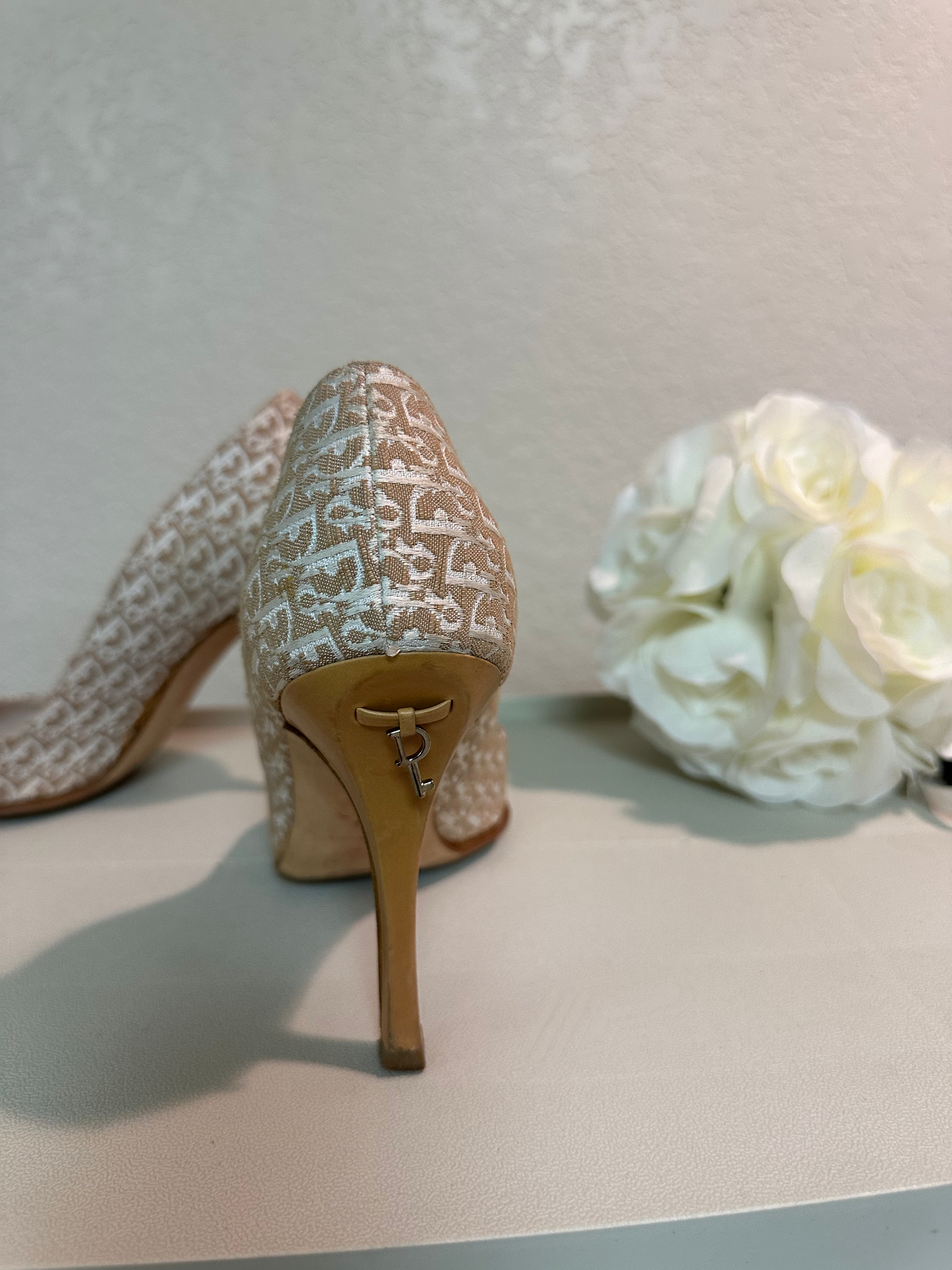 Dior Beige Cream Pump