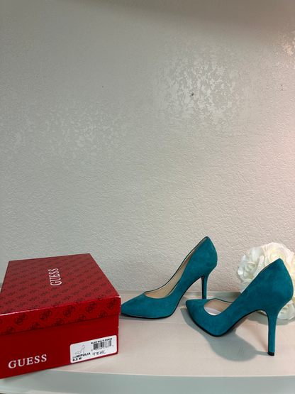 Guess Blue Teal Suede Pump