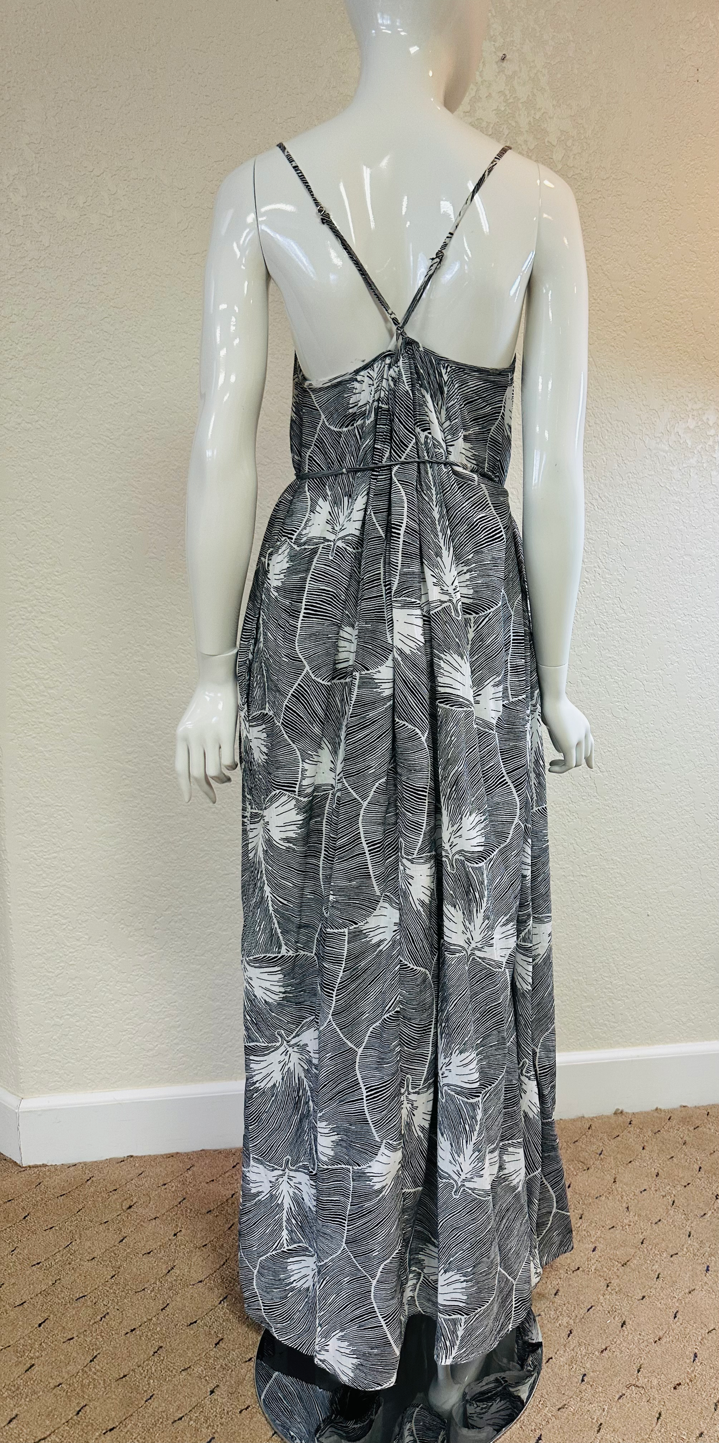 Black/White HalterMaxi Dress