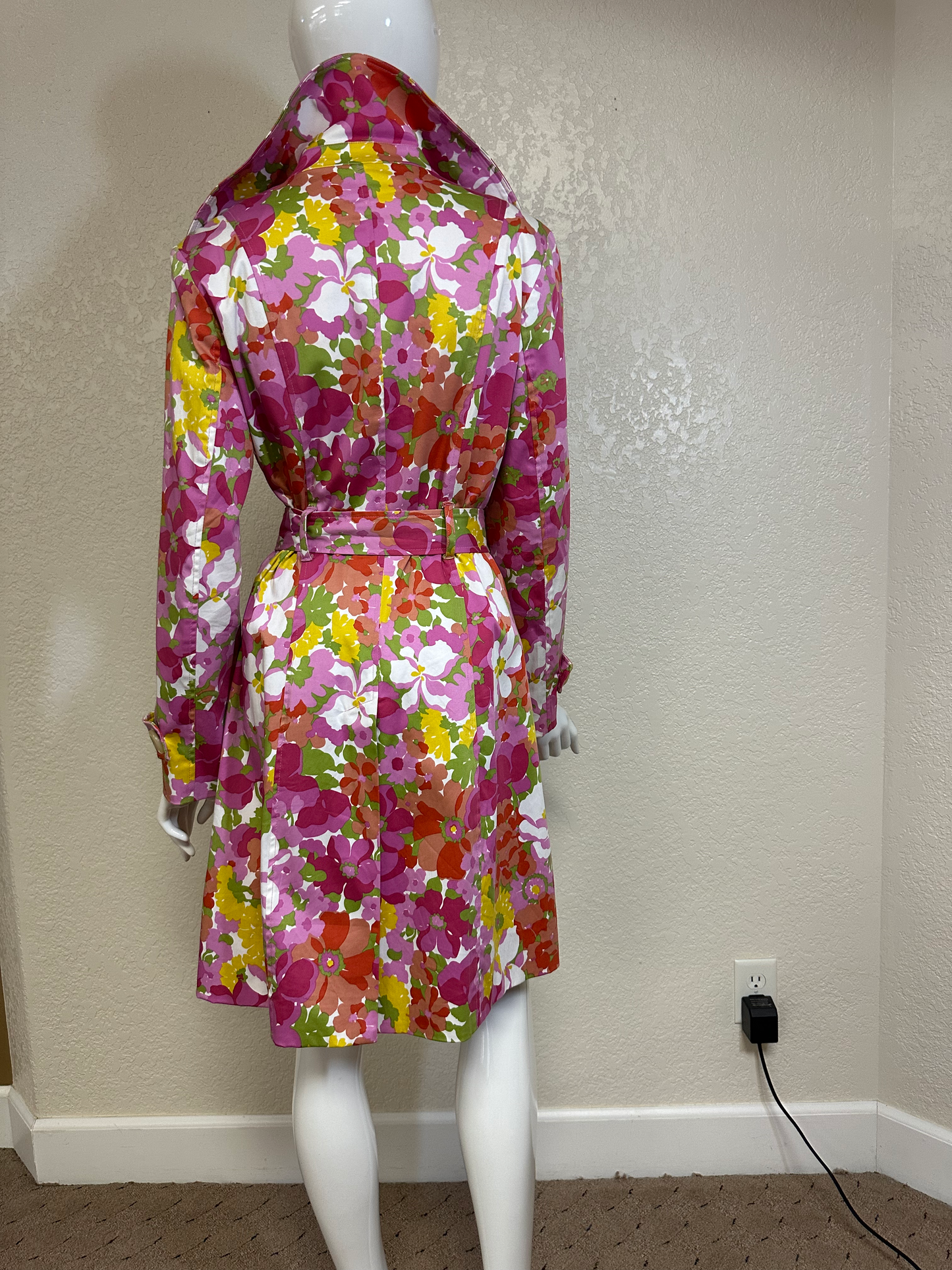 Nine West Floral Trench w/ pink lining