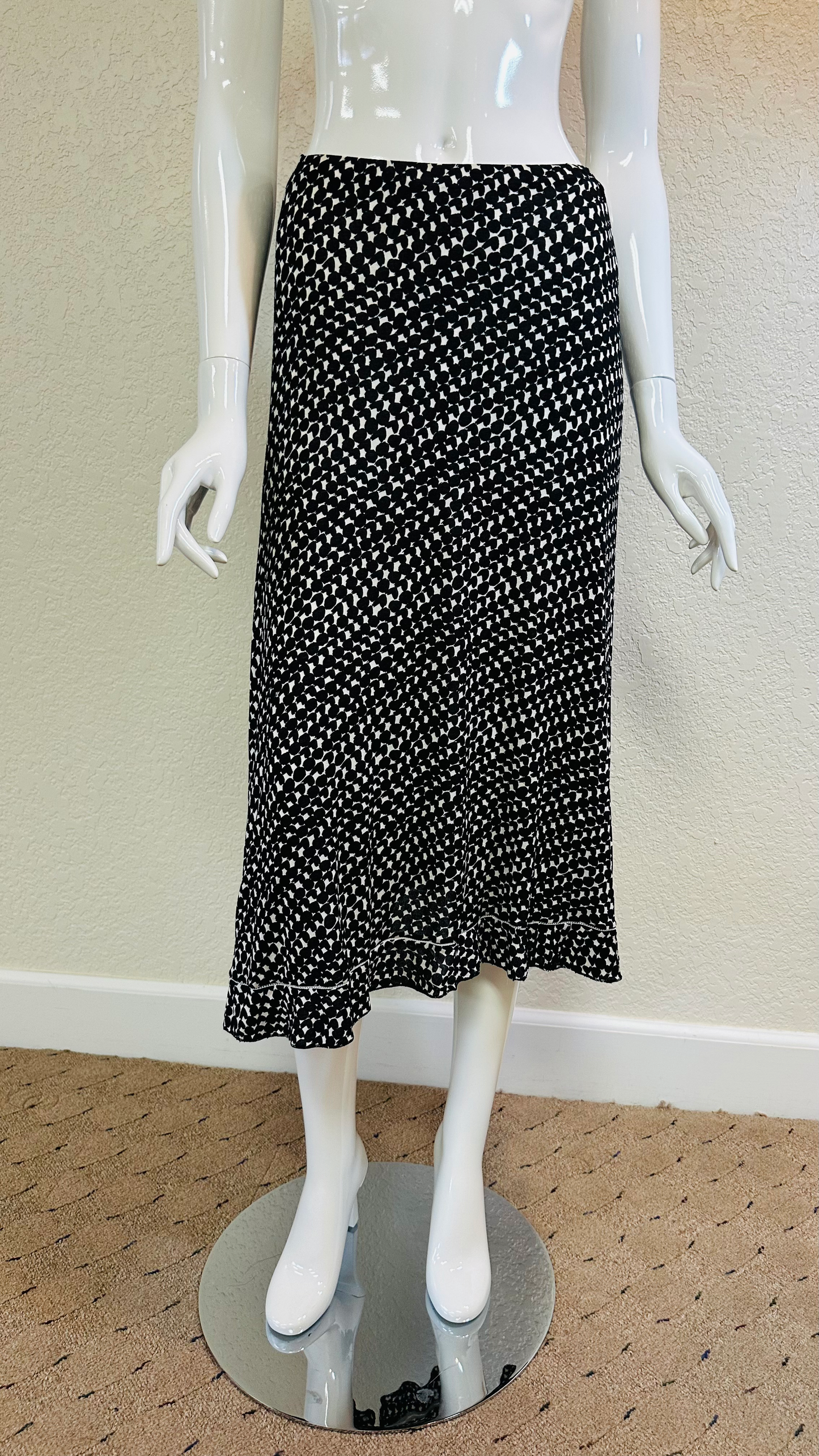 Max Mara Bottom Ruffle skirt