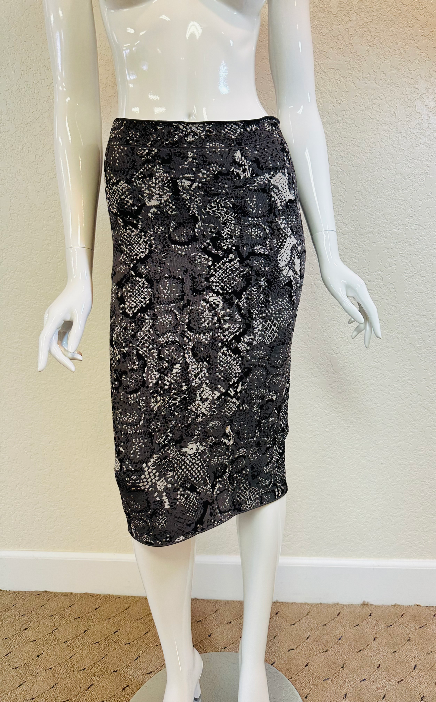 Bcbg Bandage Pencil Skirt