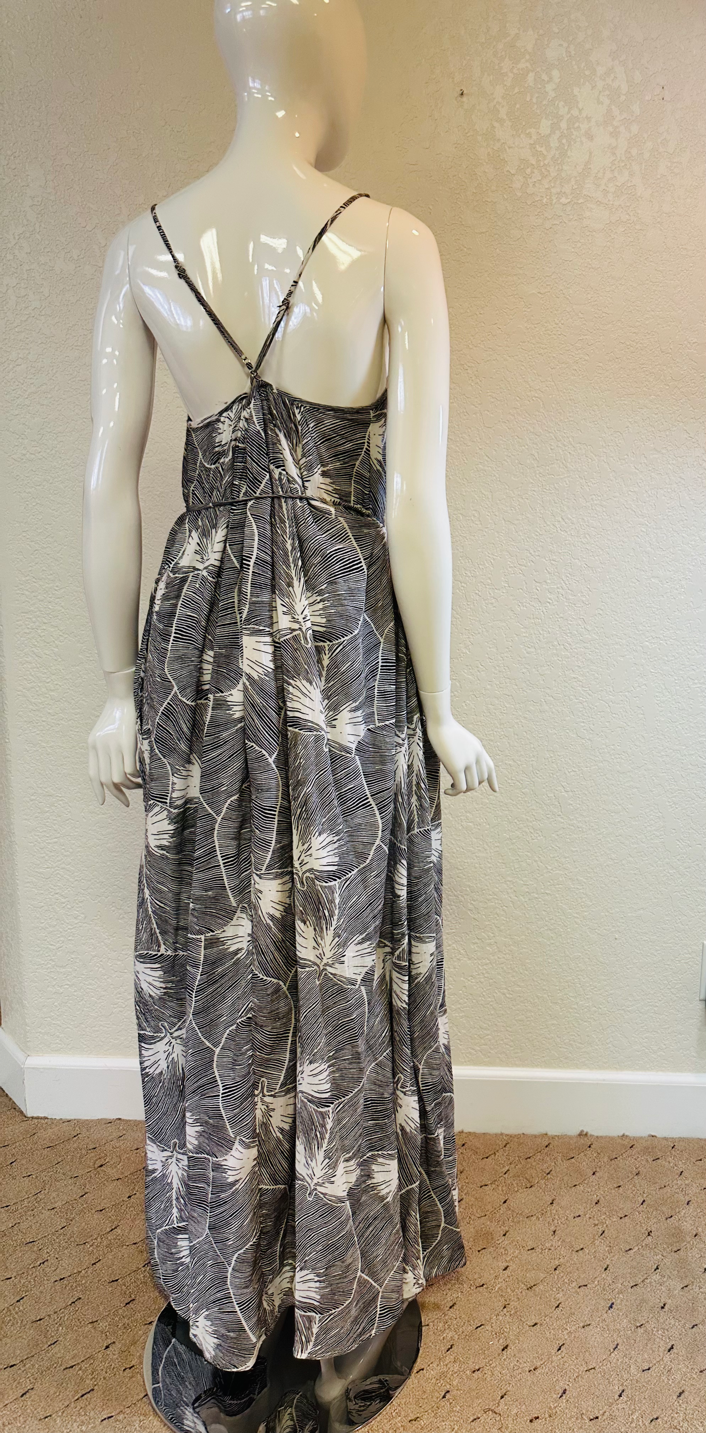Black/White HalterMaxi Dress