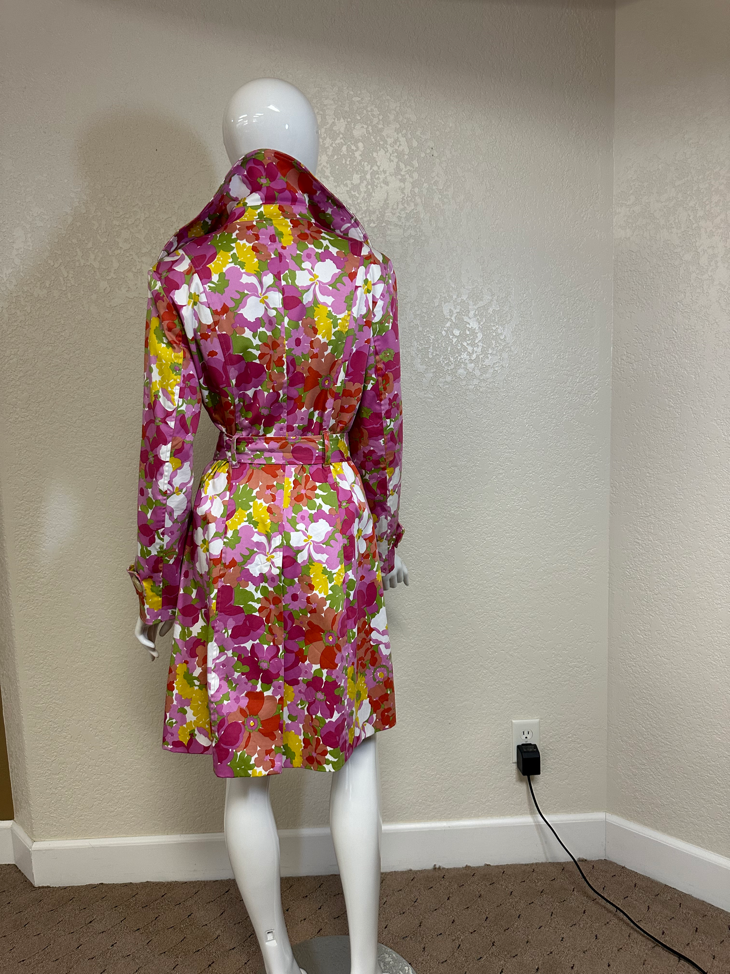 Nine West Floral Trench w/ pink lining