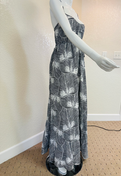 Black/White HalterMaxi Dress